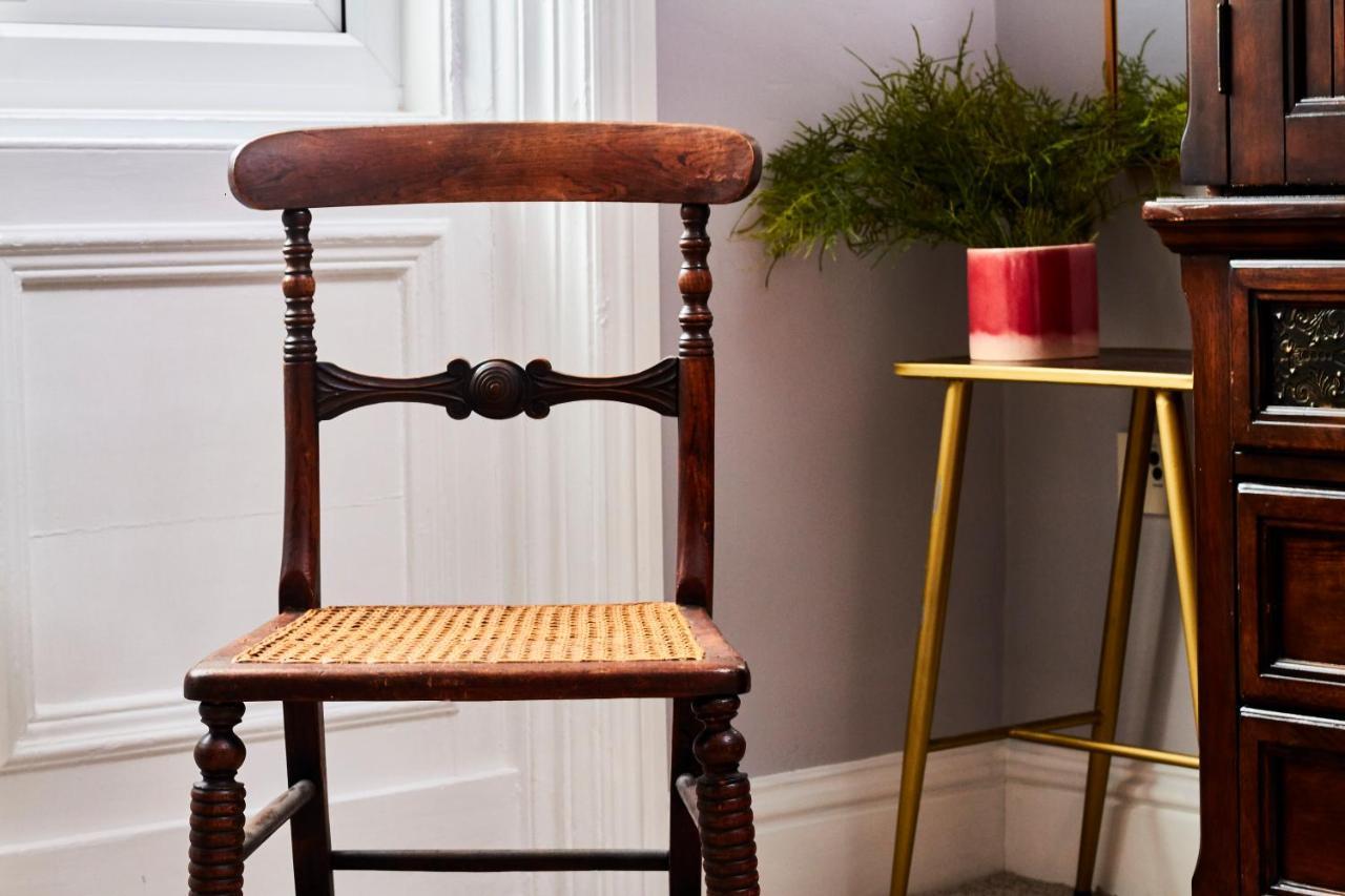 Lovely Abode In Newcastle - Sleeps 4 - Ground Floor Extérieur photo