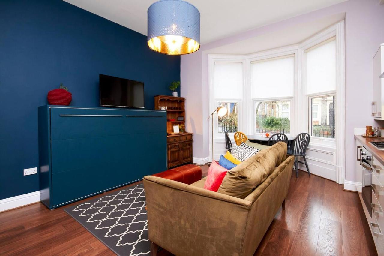 Lovely Abode In Newcastle - Sleeps 4 - Ground Floor Extérieur photo